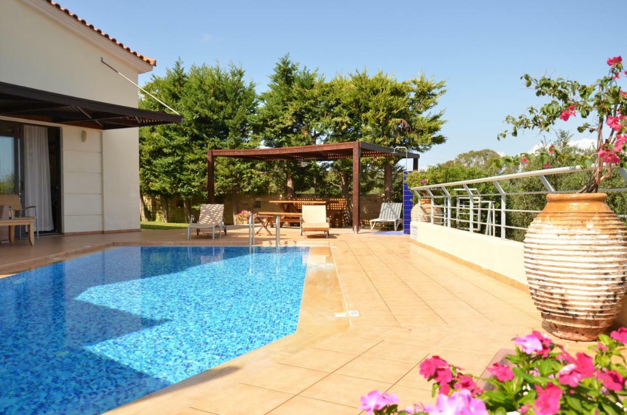 Villa Rotunda A Kolymbari Esterno foto